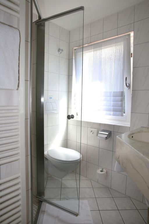 Hotel Zum Weissen Roessel Валдорф Стая снимка